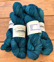 Load image into Gallery viewer, Cormorant 4ply