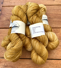 Load image into Gallery viewer, Cormorant 4ply