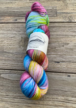 Load image into Gallery viewer, Cormorant 4ply